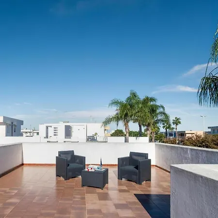 度假居 Sirena With Panoramic Terrace 新福卡