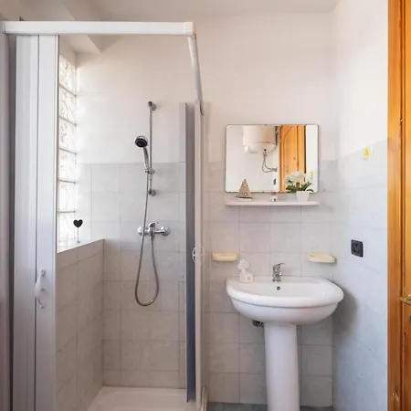 Sirena With Panoramic Terrace 度假居 *